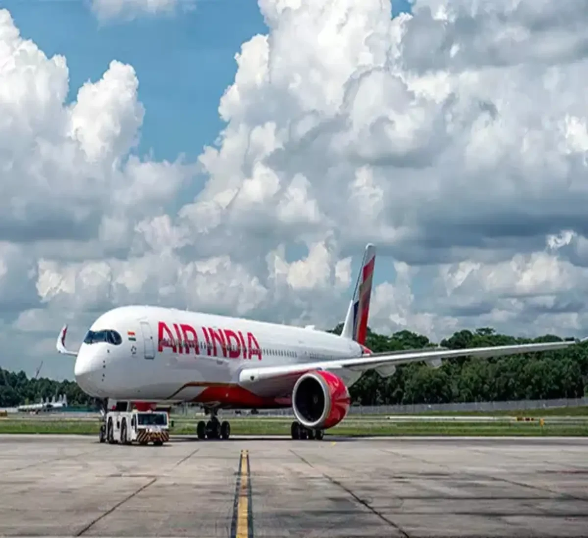 Bangladesh stops airlines